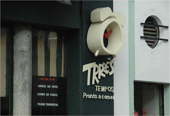Três Tempos